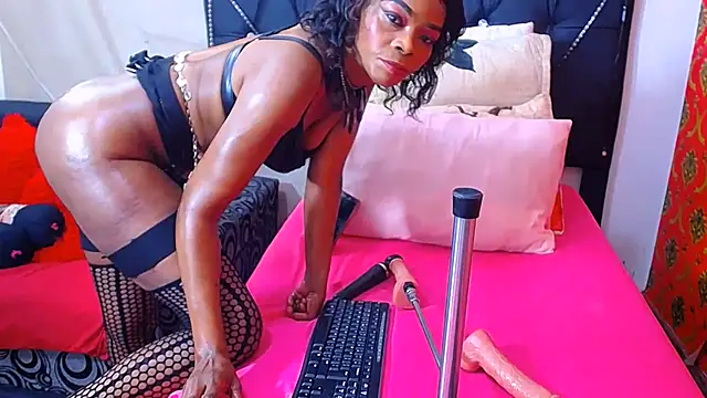 MaturePrettyLady01 online show from June 26, 2026, 7:42 pm