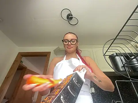 FoxyValentine online show from July 3, 2026, 1:50 pm