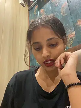 samayra1144 online show from June 7, 2026, 12:49 am