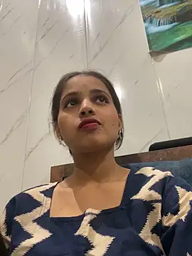 samayra1144 online show from June 9, 2026, 5:03 pm