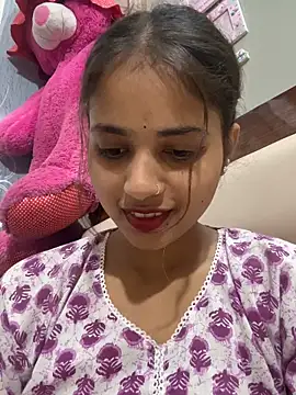 samayra1144 online show from June 17, 2026, 7:30 am