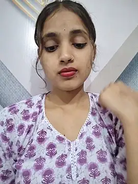 samayra1144 online show from July 1, 2026, 7:47 pm