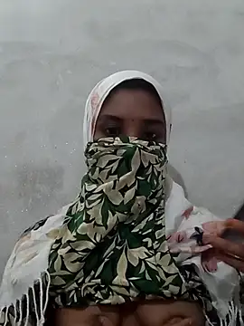 Snapshot of mimpake chatting on April 9, 2026, 12:22 pm mimpake online show from April 9, 2026, 12:22 pm