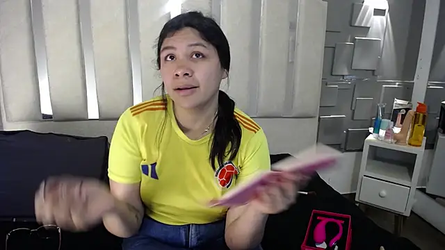 Snapshot of belen_green chatting on July 7, 2026, 1:58 pm belen green online show from July 7, 2026, 1:58 pm
