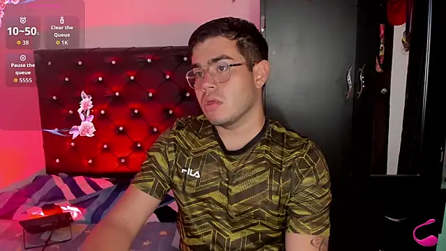 Snapshot of Joseph_connor5 chatting on April 14, 2026, 6:29 am Joseph connor5 online show from April 14, 2026, 6:29 am