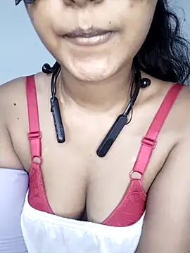 ASHANYA JAYASOORIYA online show from March 19, 2026, 2:28 pm