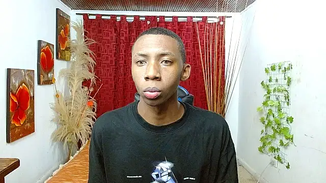 milo018 online show from March 26, 2026, 8:34 am