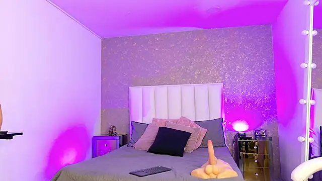 AmyRider  online show from June 25, 2026, 3:37 am