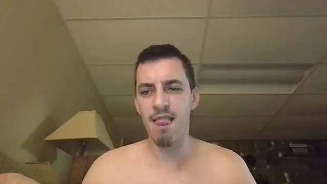 luverrboyy online show from July 1, 2026, 4:51 pm