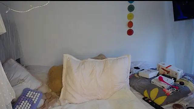 Snapshot of hairylatiingoddess chatting on March 11, 2026, 9:20 pm hairylatiingoddess online show from March 11, 2026, 9:20 pm