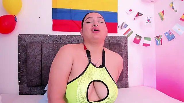 MiaFoox   online show from June 27, 2026, 12:22 pm