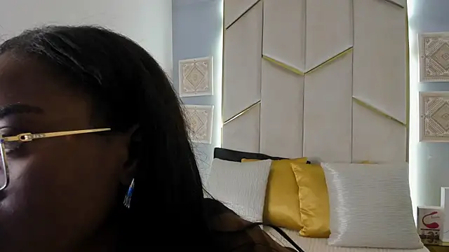 KarinaaCoxx online show from June 28, 2026, 1:06 pm