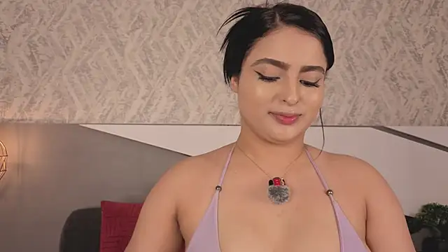 Stephany Harlot online show from June 30, 2026, 8:53 pm