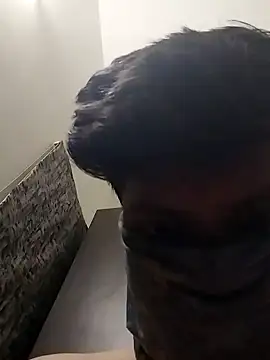 smallthickdick115 online show from April 22, 2026, 7:53 pm