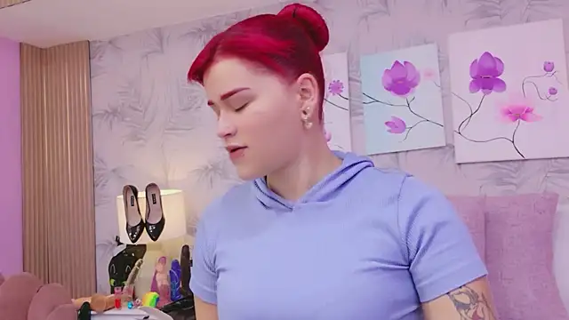 CherryTayloor online show from June 26, 2026, 3:01 am