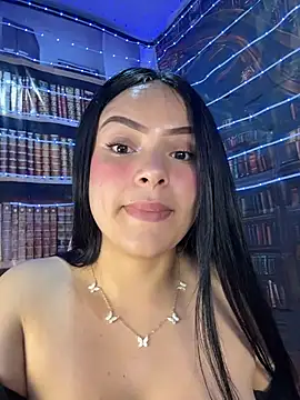 Snapshot of AntonellaStorm_ chatting on March 25, 2026, 7:52 am AntonellaStorm online show from March 25, 2026, 7:52 am