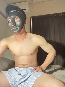 boy japan12 online show from May 3, 2026, 12:38 am