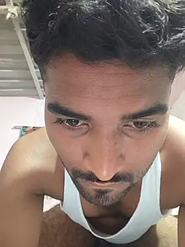 Snapshot of Fantasy_King_3939 chatting on July 6, 2026, 1:40 pm Fantasy King 3939 online show from July 6, 2026, 1:40 pm