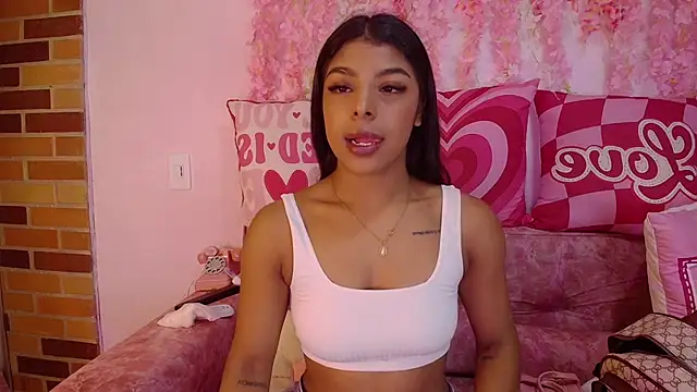 Ana  grace online show from June 25, 2026, 1:14 am
