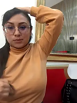 Snapshot of Melie_me chatting on March 12, 2026, 11:03 am Melie me online show from March 12, 2026, 11:03 am