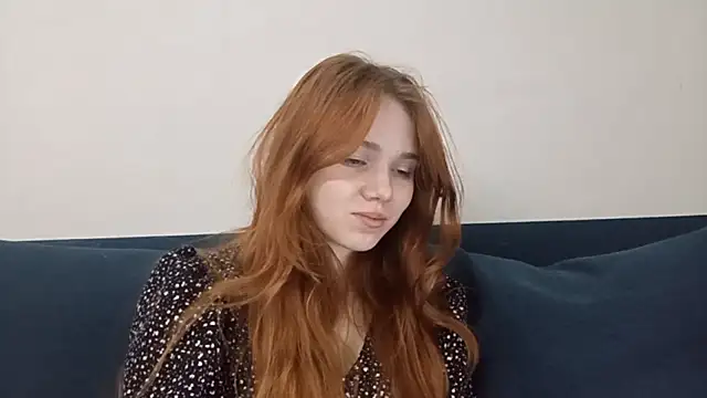 DizzyRina online show from April 21, 2026, 3:40 pm