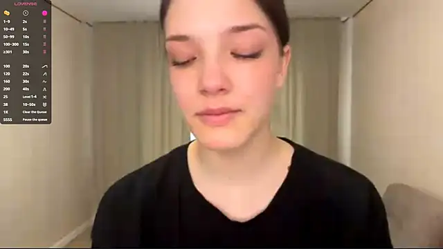 Carolini i online show from March 27, 2026, 11:00 am