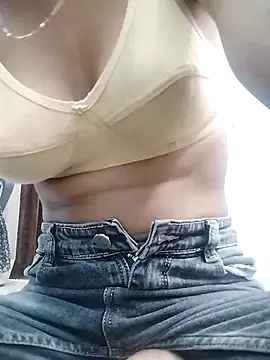 Snapshot of Karishma_88 chatting on April 7, 2026, 6:59 am Karishma 88 online show from April 7, 2026, 6:59 am