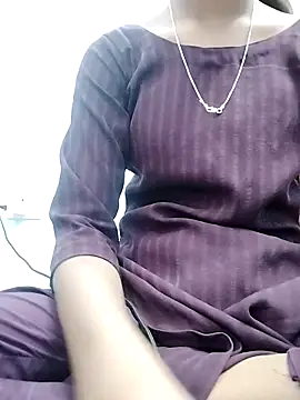 Snapshot of Karishma_88 chatting on March 3, 2026, 5:03 am Karishma 88 online show from March 3, 2026, 5:03 am