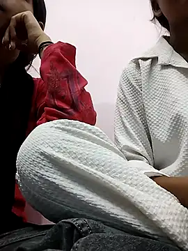 Snapshot of Karishma_88 chatting on March 25, 2026, 5:40 am Karishma 88 online show from March 25, 2026, 5:40 am