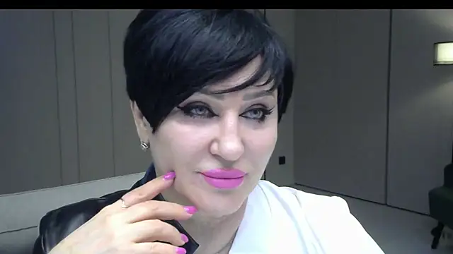 Kleotempt online show from April 19, 2026, 7:16 pm