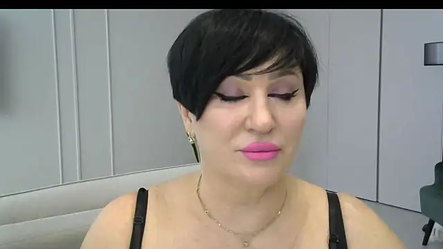 Kleotempt online show from April 20, 2026, 12:41 pm