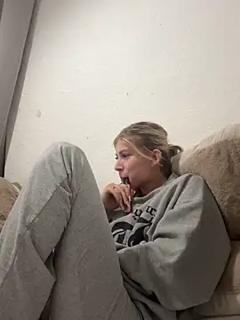 maisco19 online show from April 21, 2026, 11:22 pm