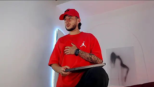 luxesmith online show from March 23, 2026, 11:37 pm