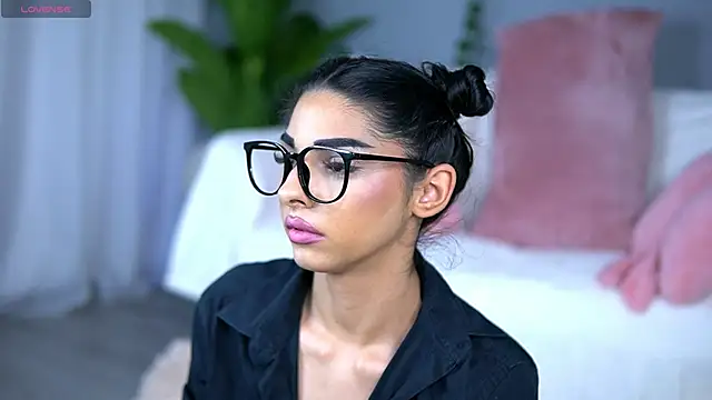 AvaCalvert online show from March 29, 2026, 6:20 pm