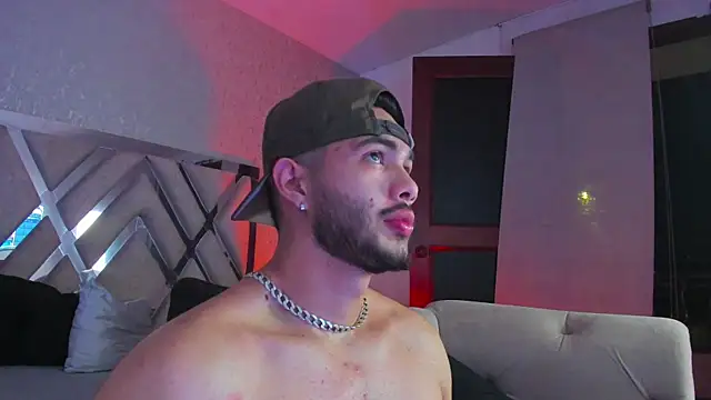 Vincentblack online show from May 28, 2026, 5:26 am