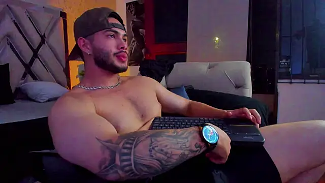 Vincentblack online show from May 31, 2026, 3:45 am