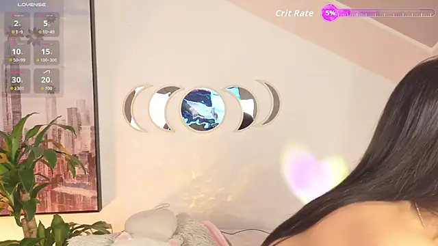 Snapshot of salomee_mon chatting on May 1, 2026, 2:44 pm salomee mon online show from May 1, 2026, 2:44 pm