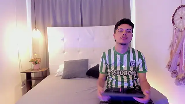 Jason 23   online show from March 17, 2026, 7:17 pm