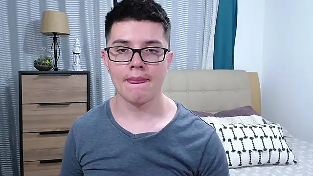 BlackFoXXX69 online show from June 11, 2026, 3:36 am