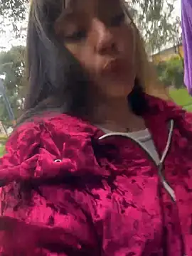 Sara 92 online show from March 10, 2026, 5:06 pm