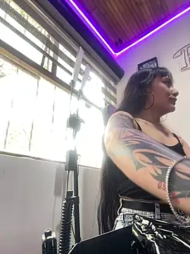 Sara 92 online show from April 30, 2026, 5:31 pm