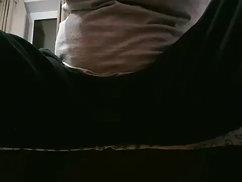 Snapshot of pglsmm chatting on April 9, 2026, 6:25 pm pglsmm online show from April 9, 2026, 6:25 pm