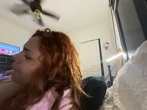 luvmesumscorpio661 online show from June 14, 2026, 8:26 am