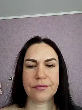 AmyLove471 online show from May 5, 2026, 9:01 am
