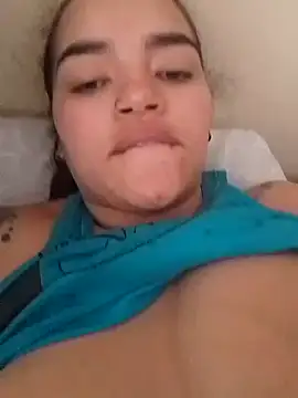 amomentofpassion 1 online show from March 7, 2026, 9:48 am