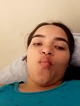 amomentofpassion 1 online show from March 5, 2026, 11:18 am