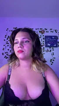 aurora bela online show from March 12, 2026, 1:44 am