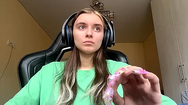 PluralPalaver online show from March 19, 2026, 8:03 am