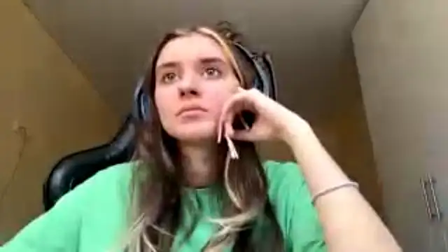 PluralPalaver online show from March 18, 2026, 10:18 am