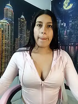 charlottte wh online show from May 30, 2026, 9:15 am